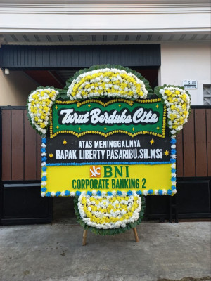 Papan Bunga Duka di Inggerus